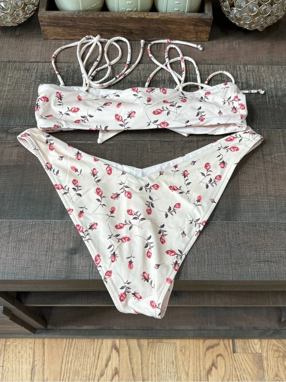 Frankie’s Bikinis Set